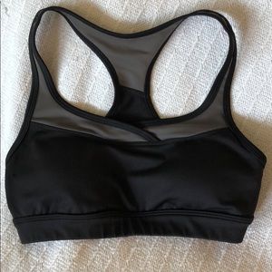 ⭐️ NWOT Sports Bra